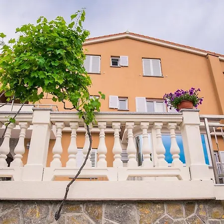 Vall Krk Town