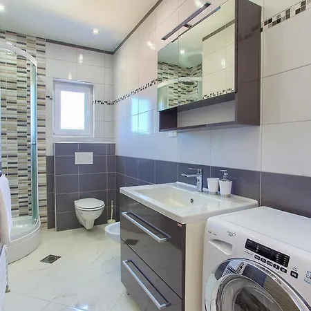 Apartman Vall *
