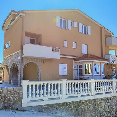 Vall Krk Town