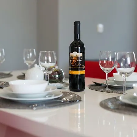 Vall Apartman *