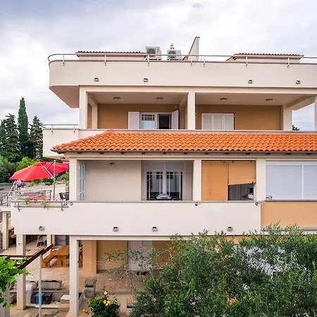 Vall Apartmán