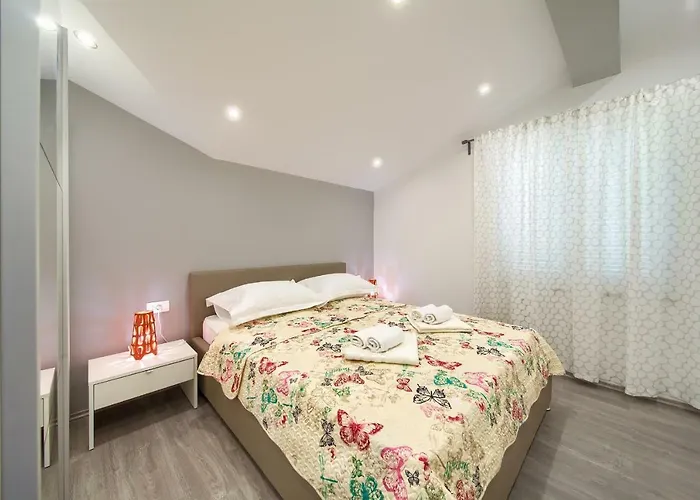 Vall 公寓 克尔克